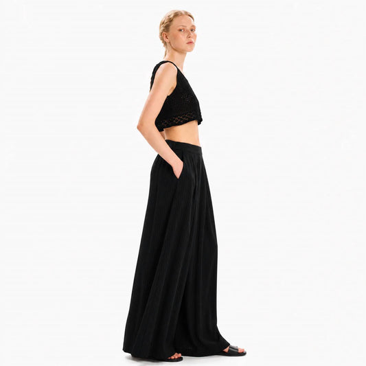 Grunge Romance Crop Top