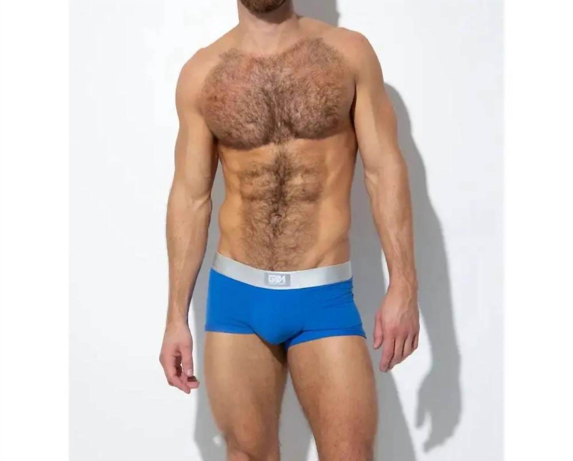 Garcon Model - Manhattan Trunk - Rack Hunt -