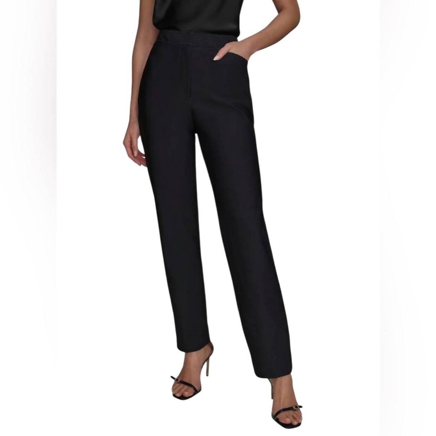 Women’s High-rise Straight Legged Pants