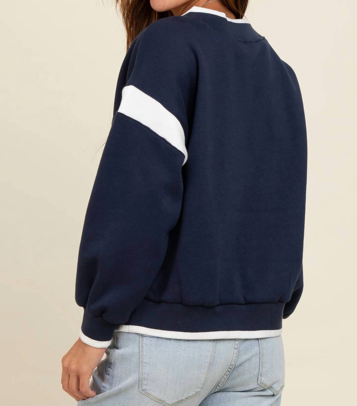Maya Oversized V-Neck Pullover
