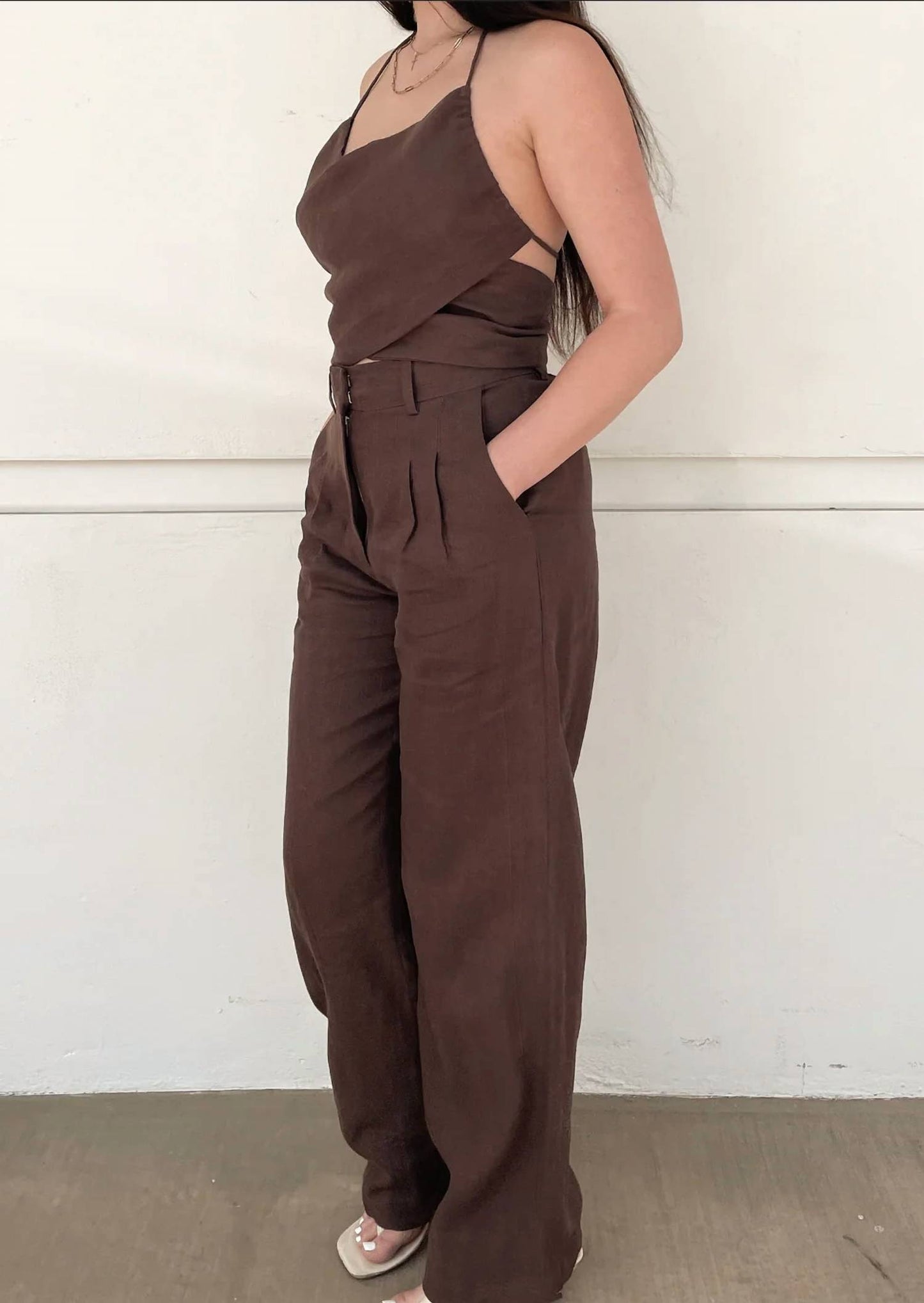 Pia Criss Cross Front Top