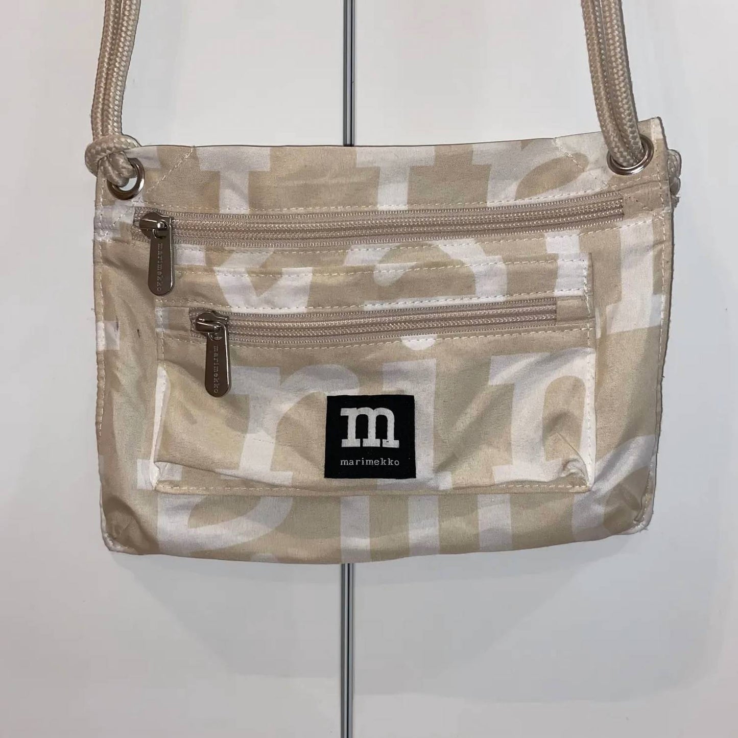 Women's Smart Travel Bag