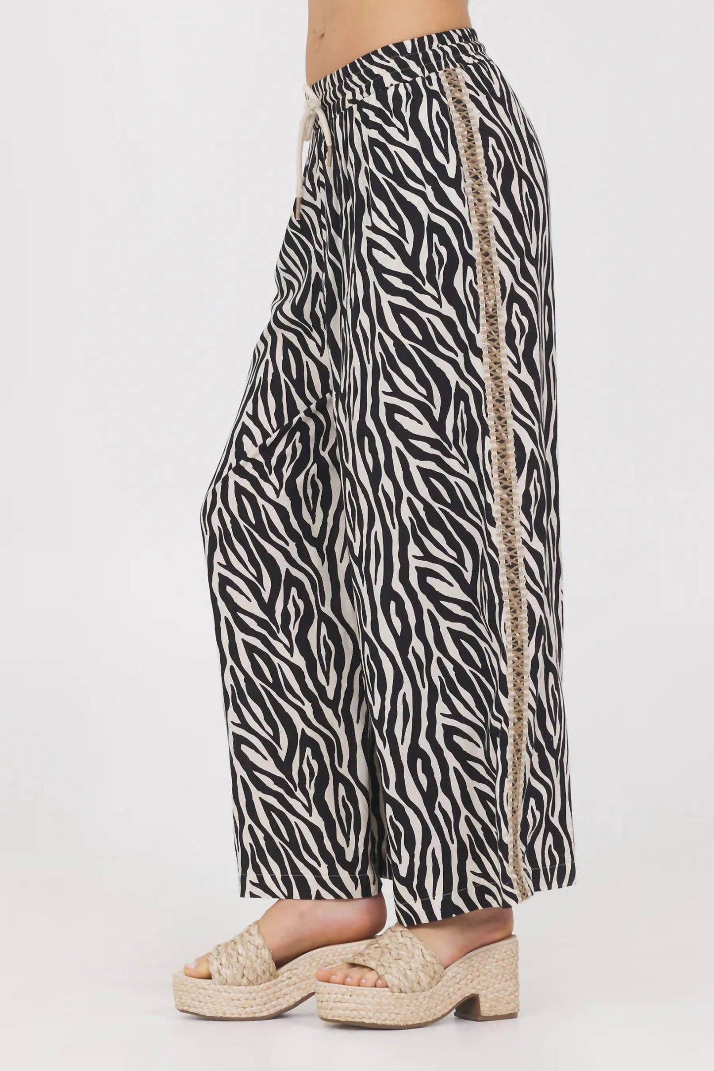 Melrose - Animal Print Wide Leg Pants - Rack Hunt -