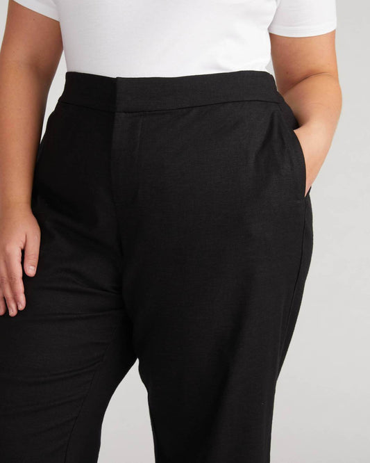 Universal Standard - Courtyard Linen Capris - Rack Hunt -