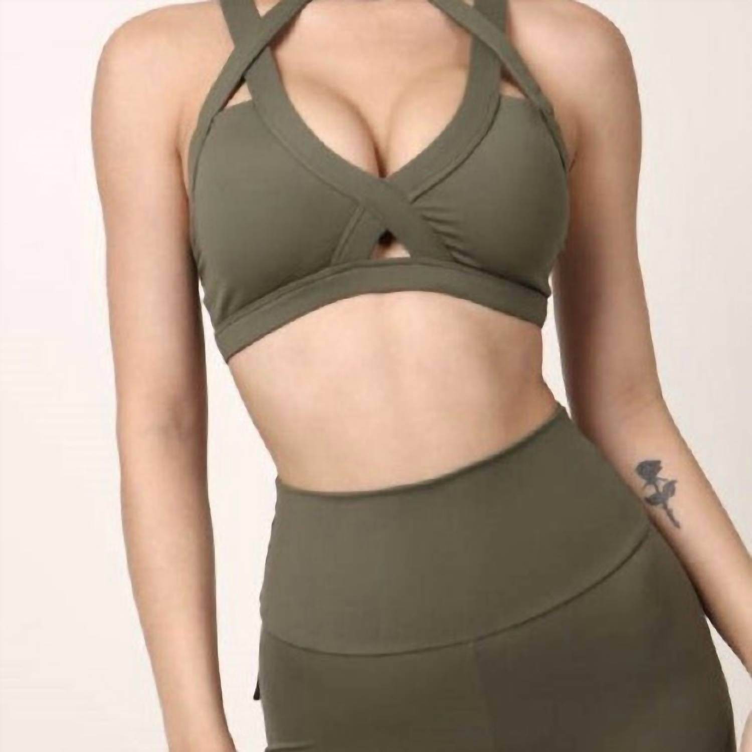 Rockstar Peach - Sgt Halter Bra - Rack Hunt -