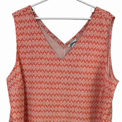 Departure V-neck Tank Top - Plus