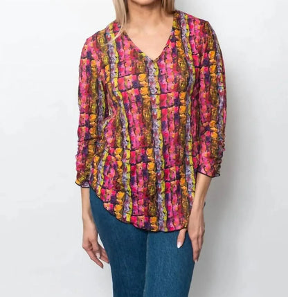 Snoskins - Crinkle V-Neck Blouse - Rack Hunt
