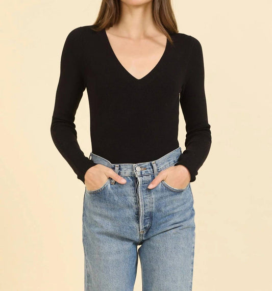 Hollie V-neck Bodysuit