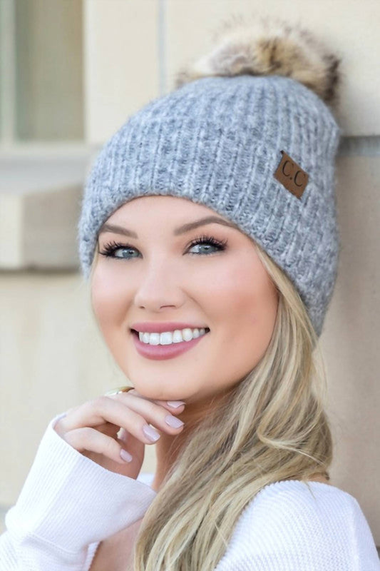 Women's Soft Ribbed Fur Pom Beanie