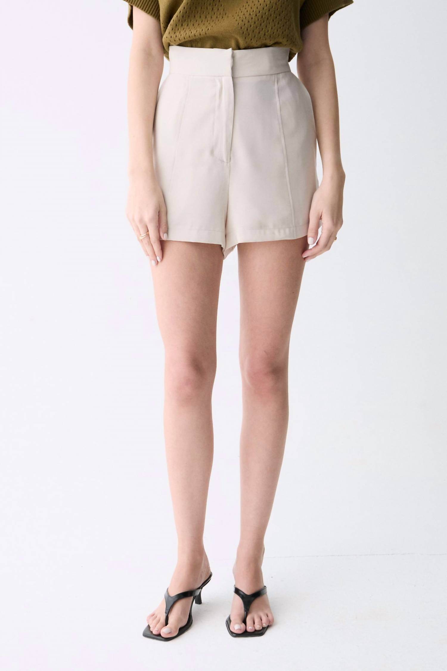 Dèluc - Caterina High-waisted Shorts - Rack Hunt -