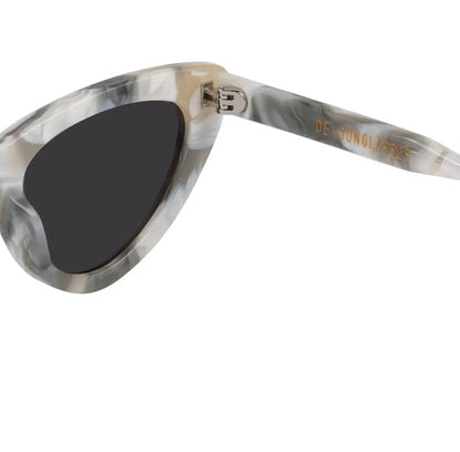 DE-Sunglasses - Women's Fez Cat-eye Shape Sunglasses - Rack Hunt