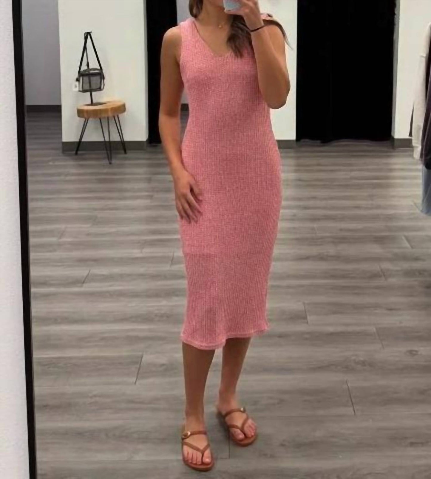 Sleeveless V-neck Textured Midi Dress