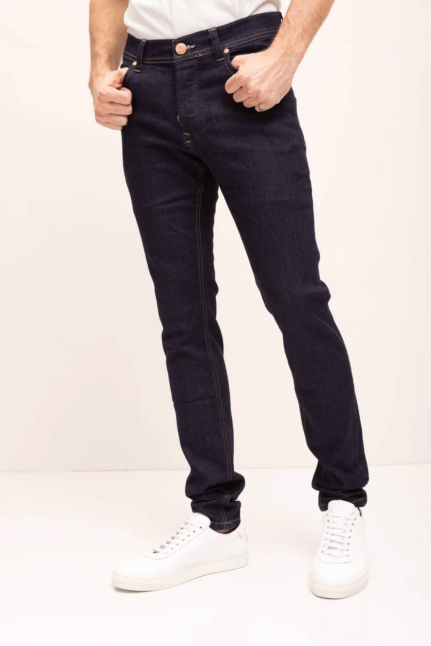 Men's Slim Fit Tapered Ankle Jeans