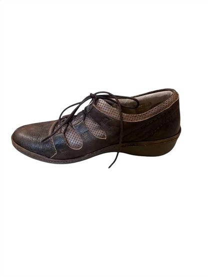 DKODE - Women's Nadira Lace-Up Shoe - Rack Hunt