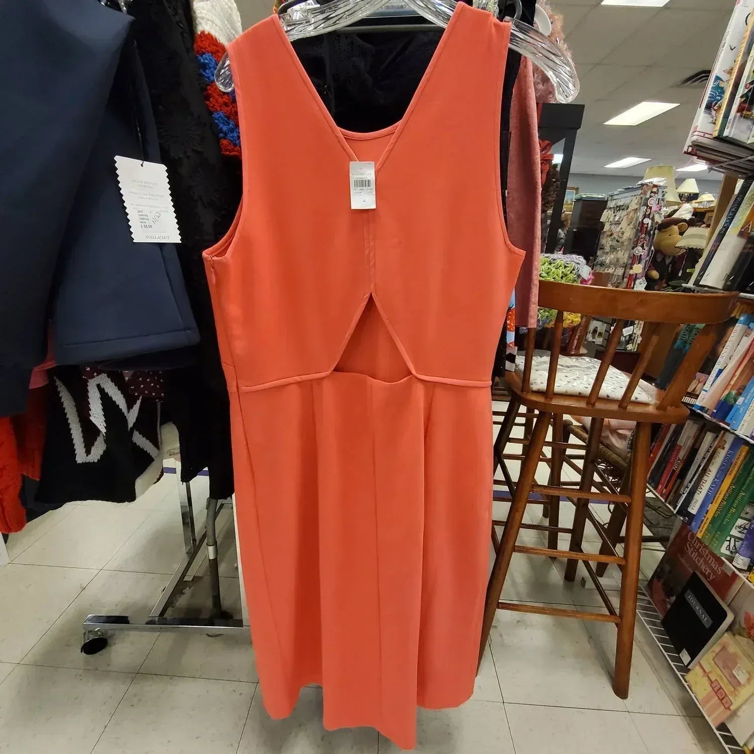 Ann Taylor - Women's Sleeveless Ponte Knit Dress With Keyhole Back - Rack Hunt