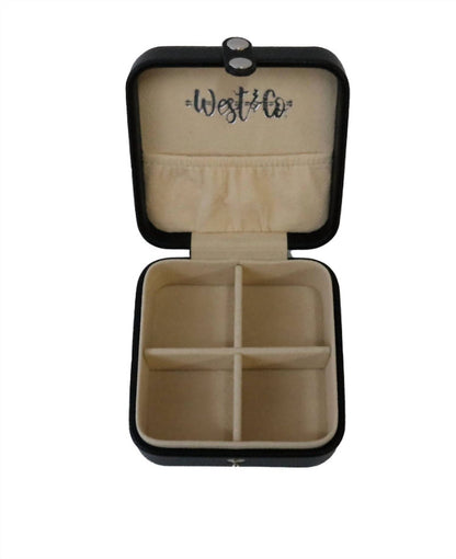 Vera Mini Jewelry Holder
