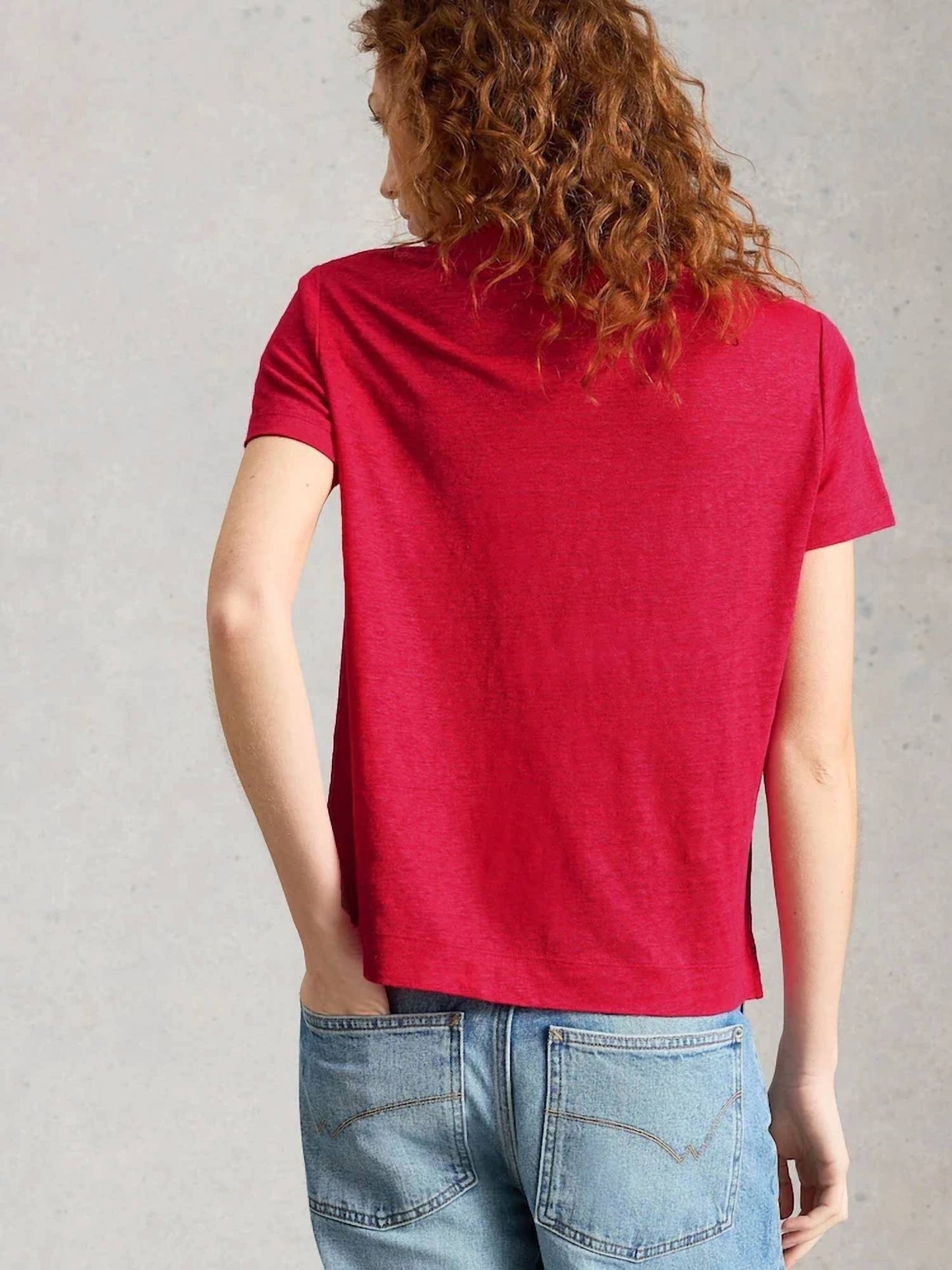 Susie V Neck Linen Tee