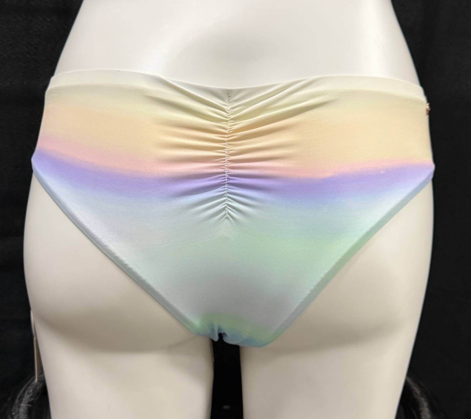 Radio Fiji - Women's Midori Swim Pant - Rack Hunt -