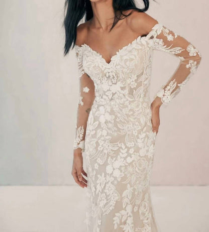 Floral Lace Appliques Romantic Bridal Dress