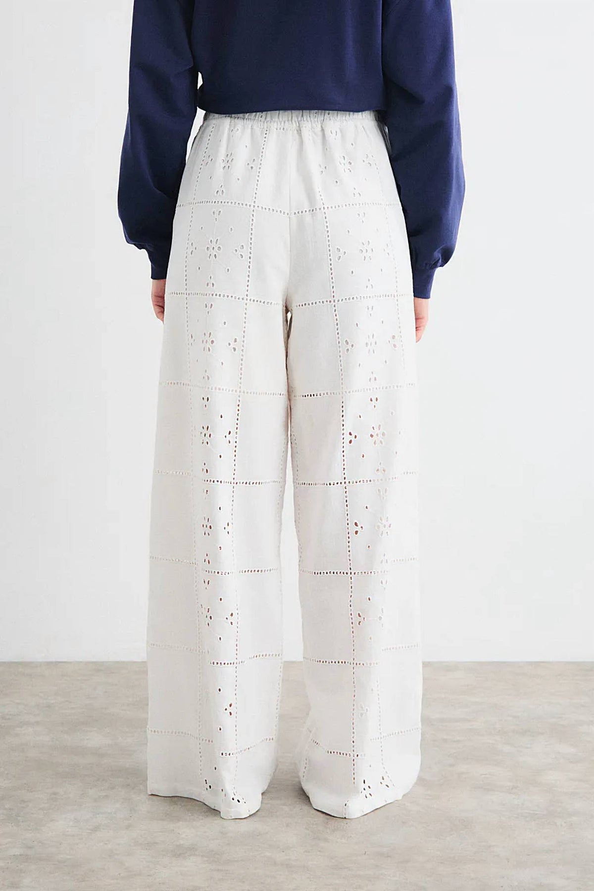 Java Embroided Wide Trousers