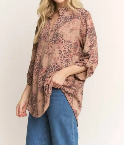 Heimish USA - Mandarin Collar Animal Urban Rib Top - Rack Hunt