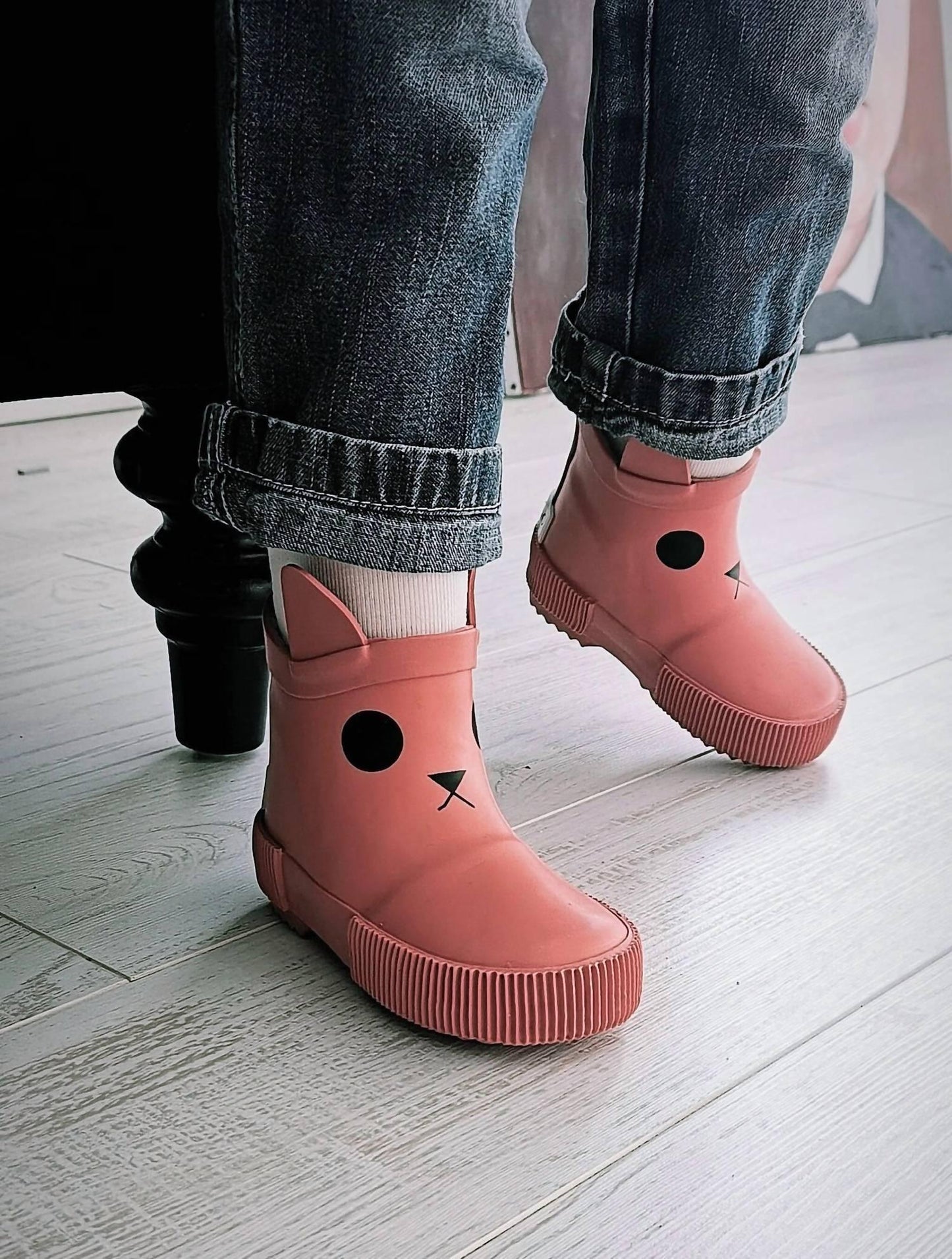 Boxbo - Girl's Kerran Boots - side view - Rack Hunt