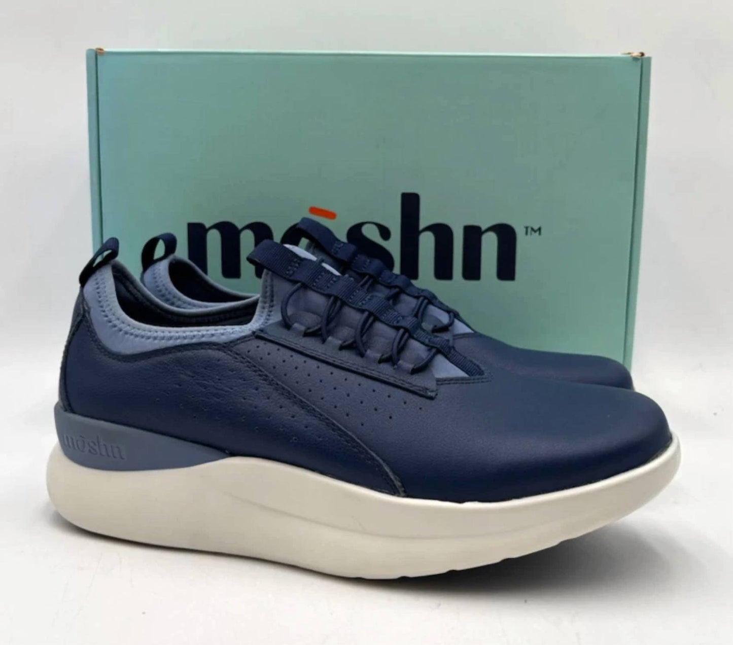 Women's Tempo Athletic Shoes