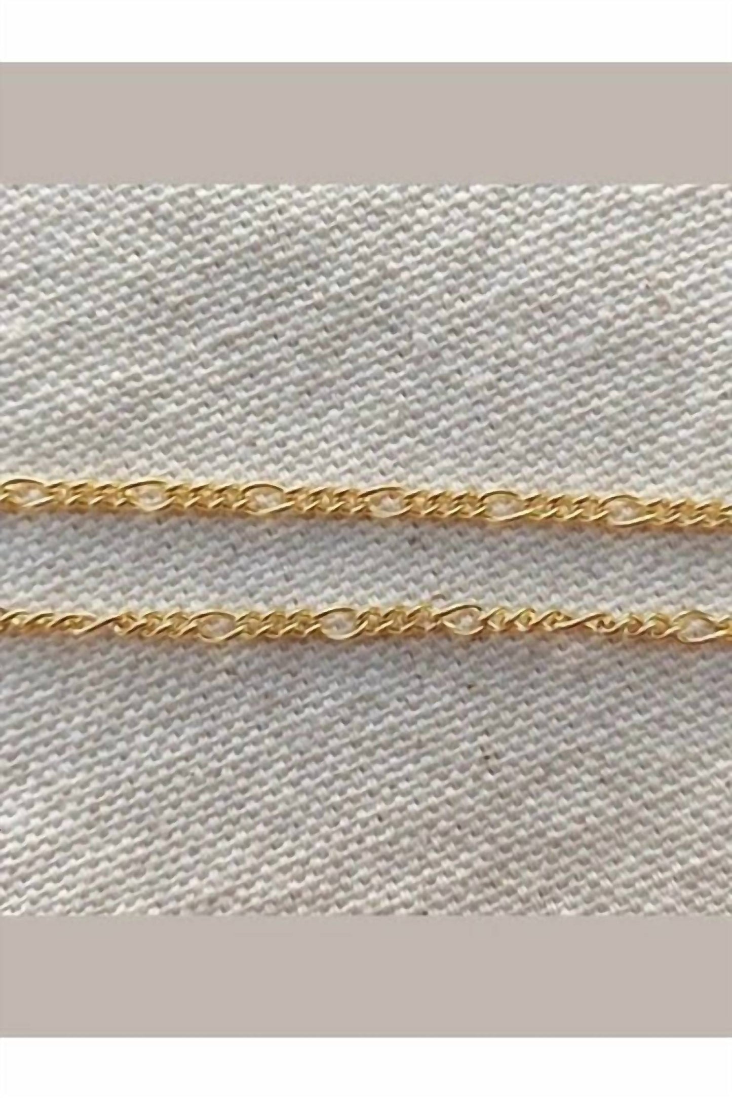 Women's Rounded Figaro Chain Bracelet