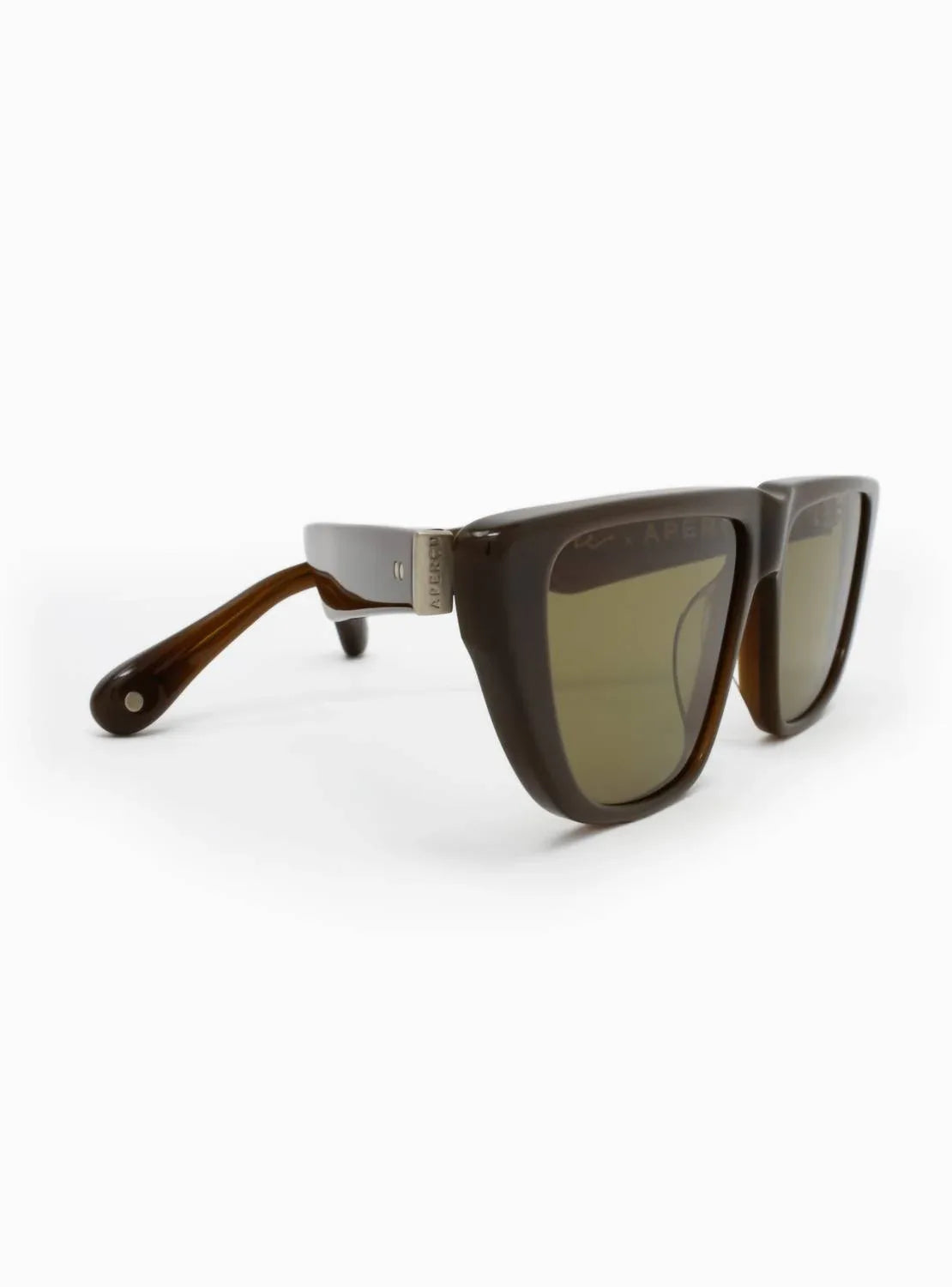 Aperçu Eyewear - Men's Moore Sunglasses - side view - Rack Hunt