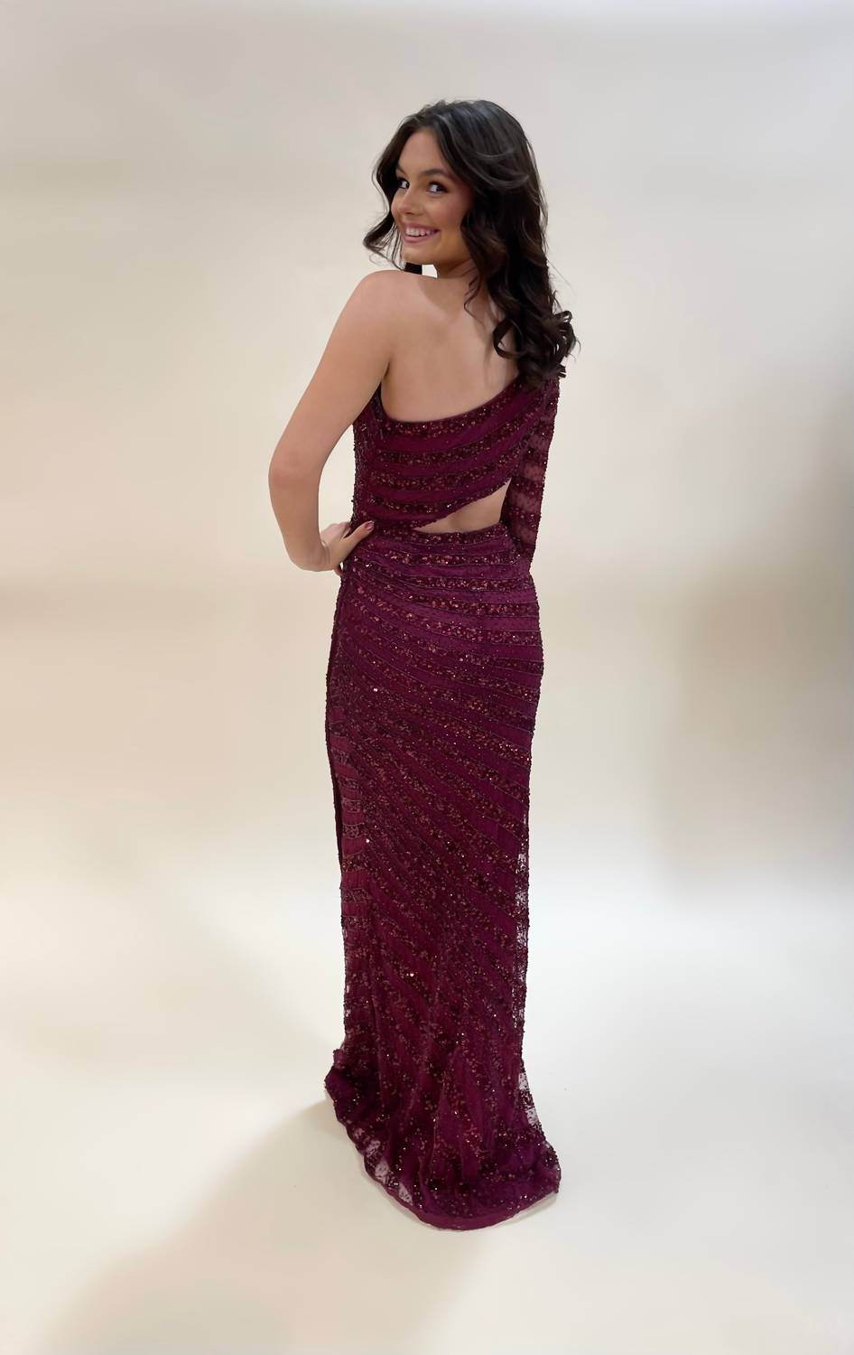 Aleta - Elegant Cut-out Side Prom Dress - Rack Hunt -