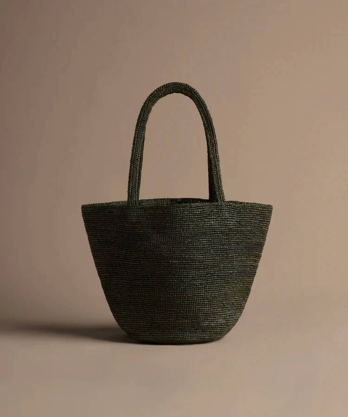Women's Hand-crocheted Raffia Hollis Bag