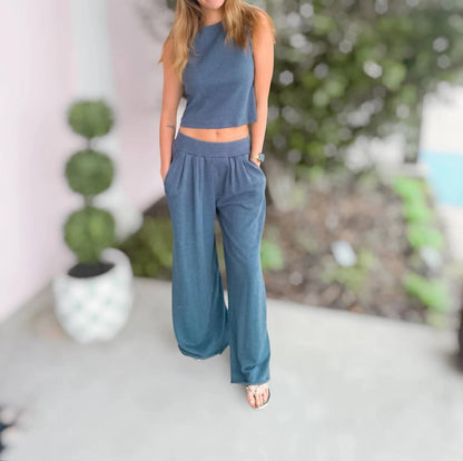 Lakeshore Two Piece Set