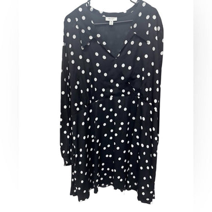 Chic Polka Dot Long Sleeve Mini Dress - Plus
