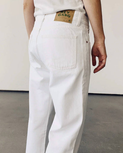 Loose Crop Mid Rise Jeans