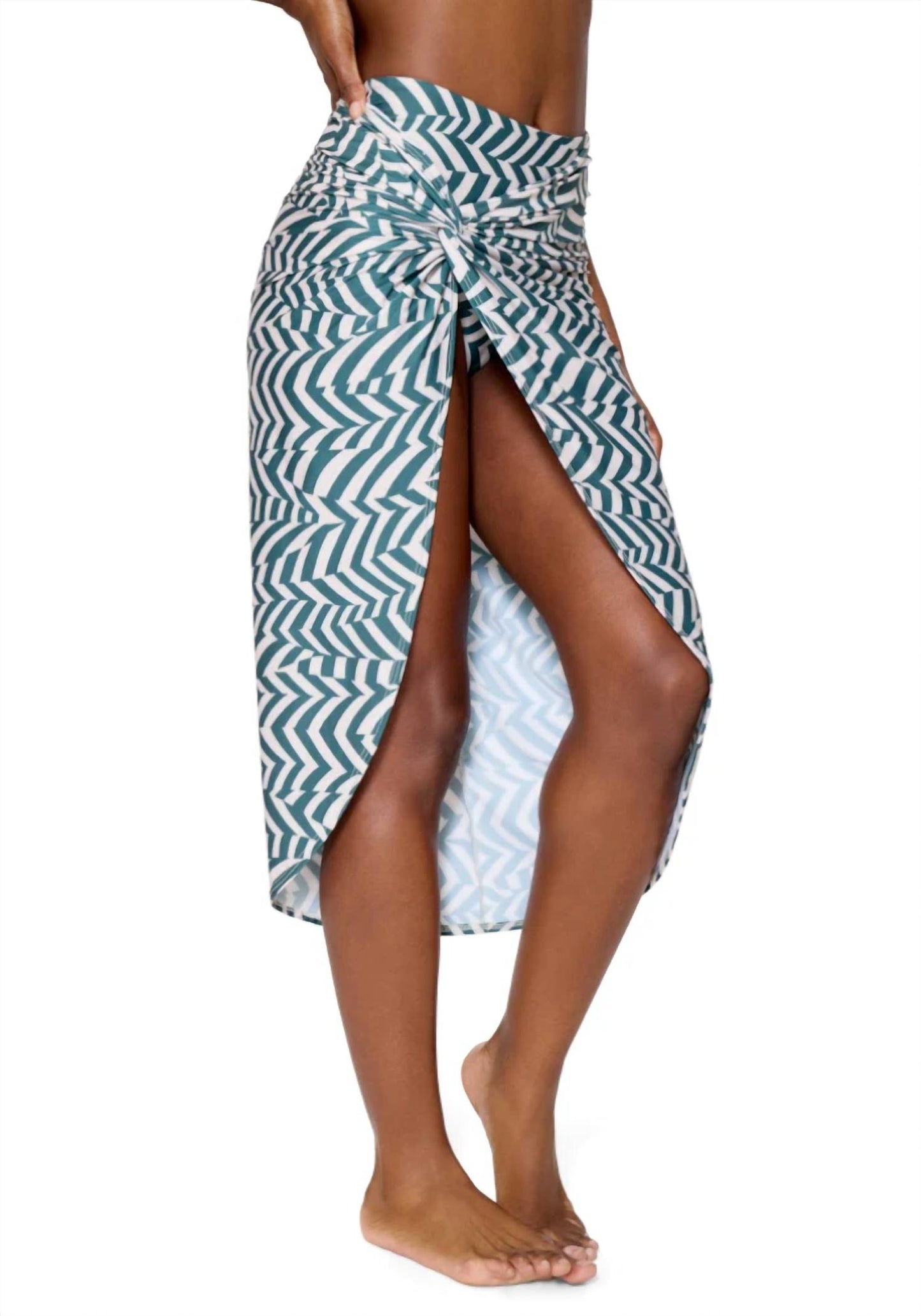 Cleo Sarong