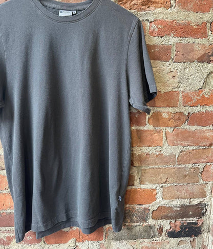 Men's Relic Crew Tee