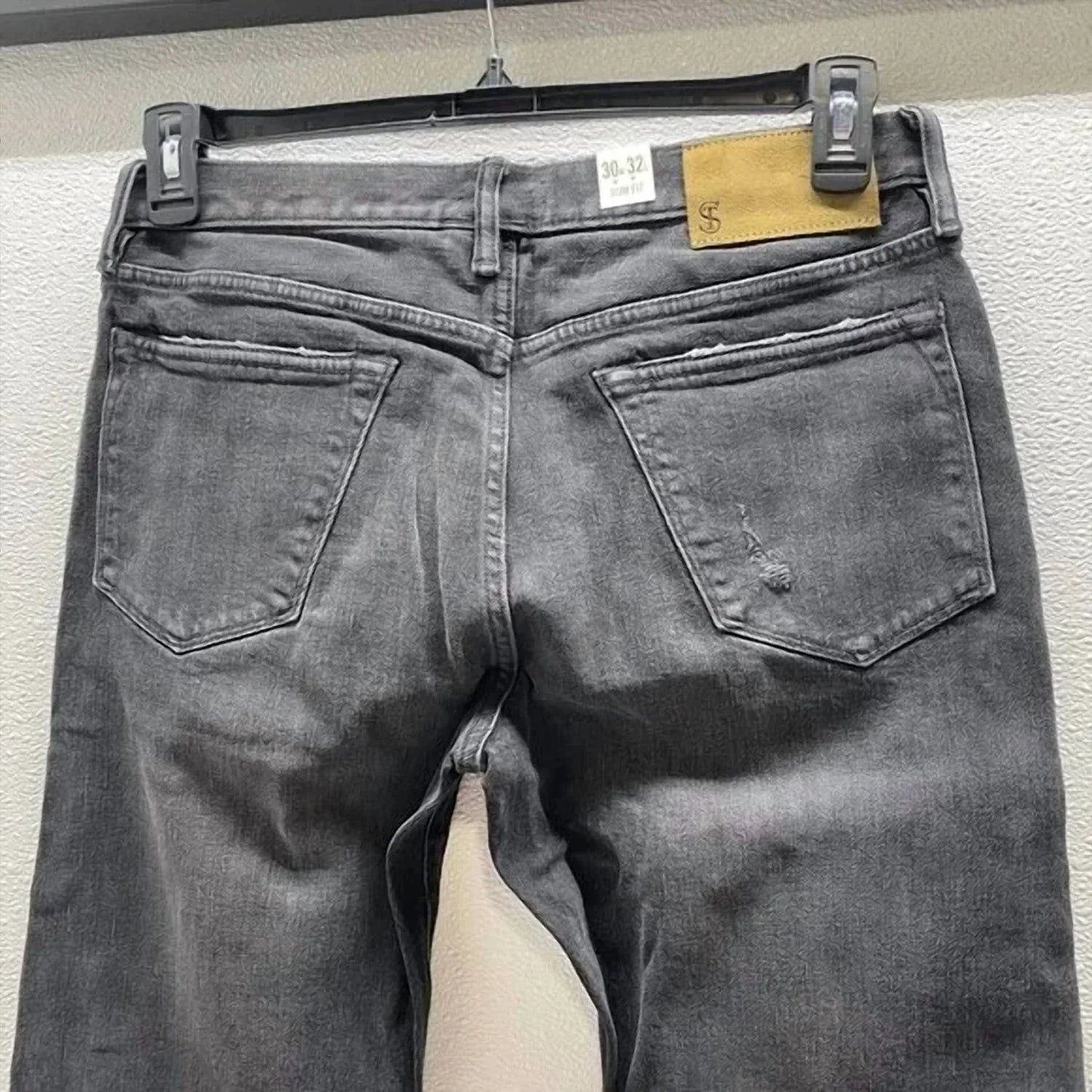 Todd Snyder - Men's Slim Fit Distressed Five-pocket Jeans - Rack Hunt