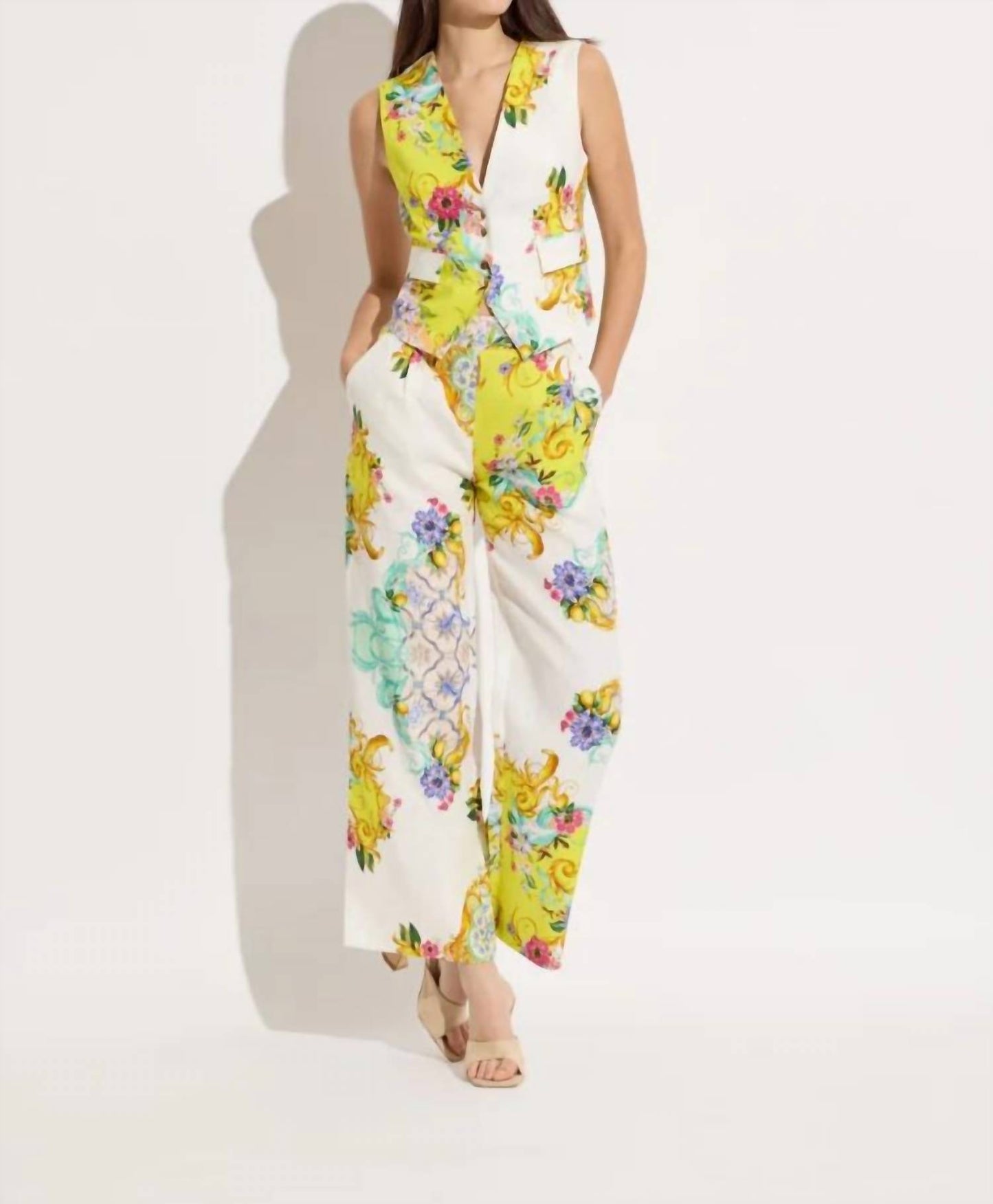 Linen Tapestry Print Vest