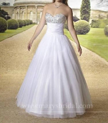Strapless Crystall Ball Gown