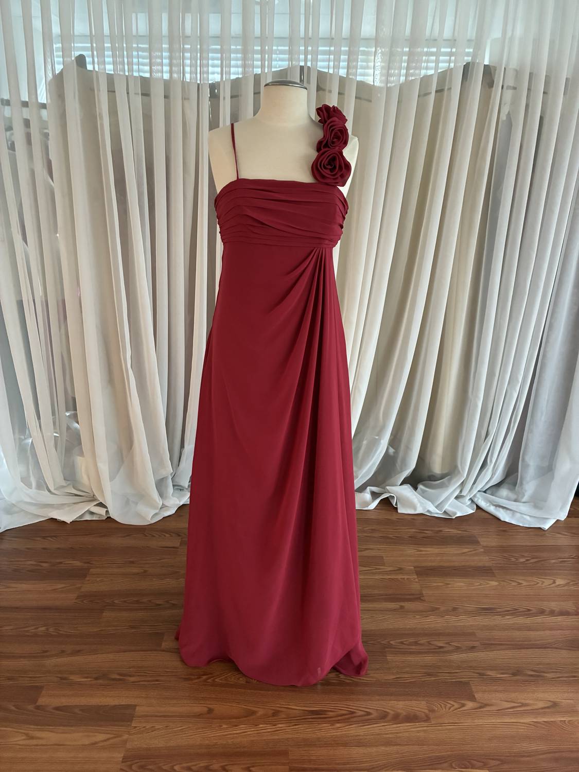 Women's Floor-Length Formal Gown