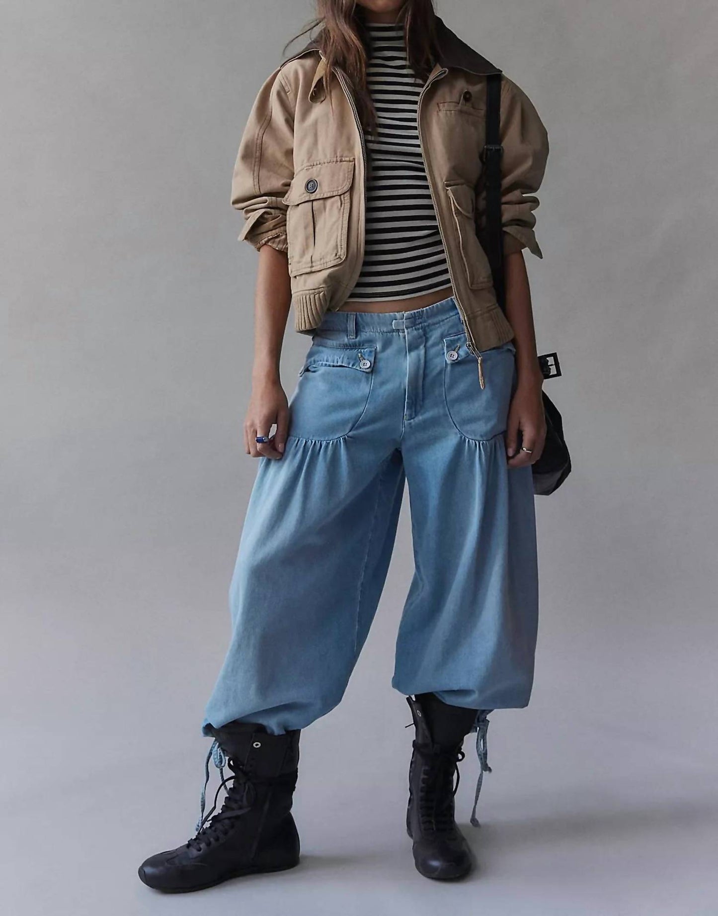 Lotus Jean