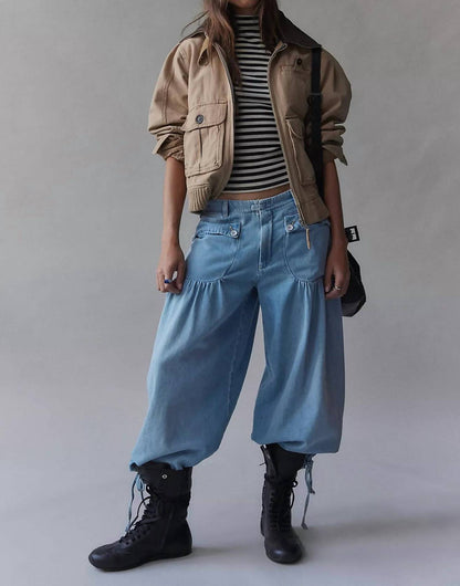 Lotus Jean