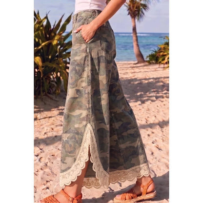 Tyra Tulip Lace Bottom Pants