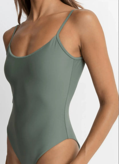 Rhythm. - Classic Minimal One Piece - Rack Hunt