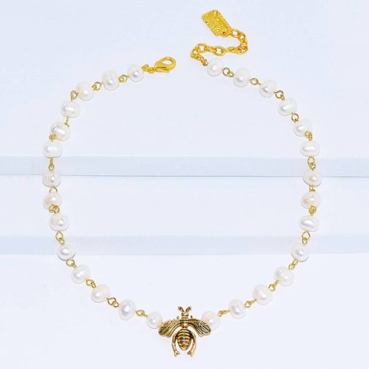 Women's Flying Bee Pearl Necklace
