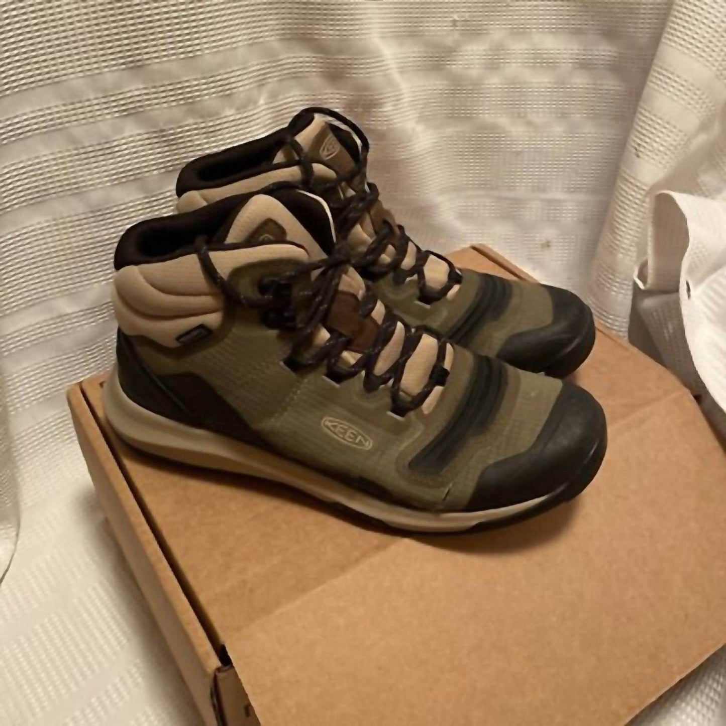 Rather Keen - Women's Tempo Flex Mid Hiking Trail Running Shoes - Rack Hunt -