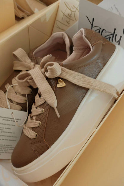 Women's Briana Sneakers