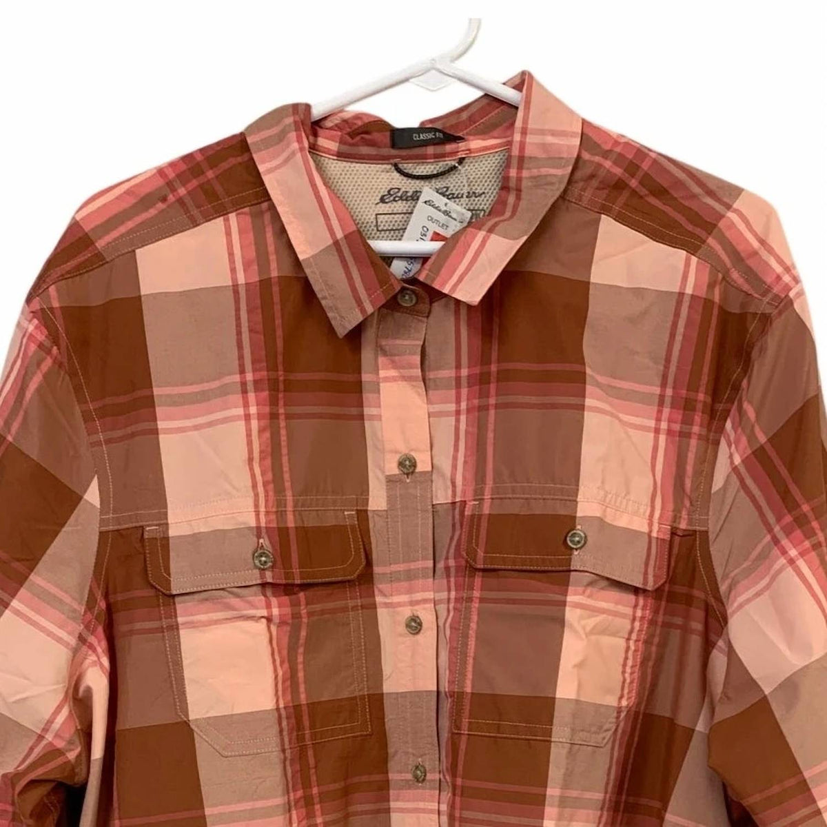 Women's Classic Fit Buttoned Shirt - Big And Tall