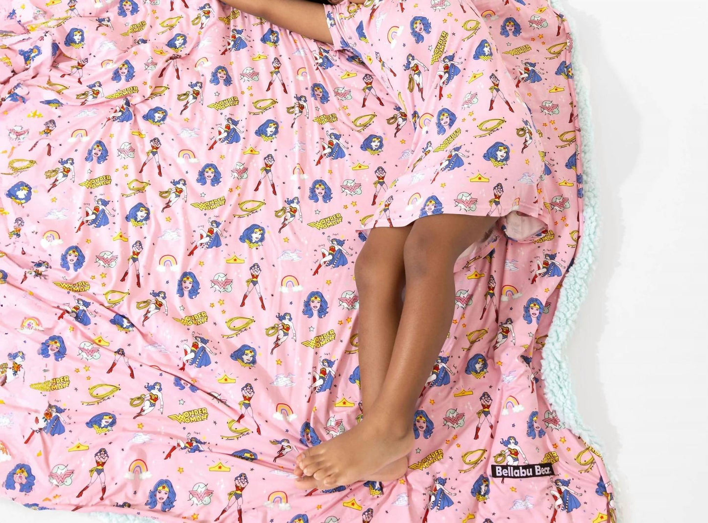 Kid's Wonder Woman Sherpa Blanket