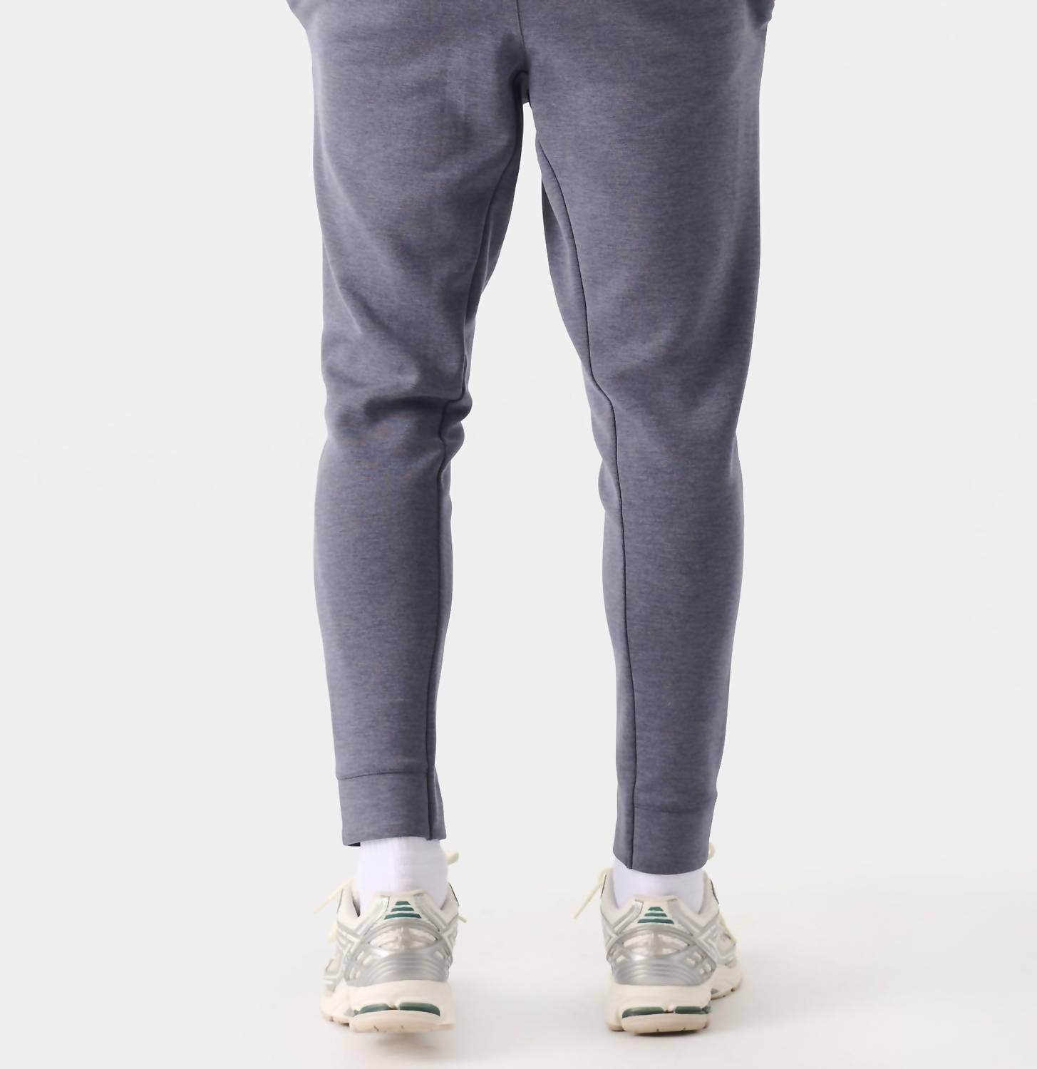 LEGENDS - Hawthorne Tech Jogger - Rack Hunt -